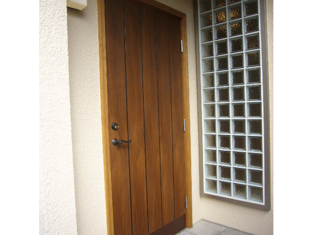 無垢材リノベーション木製玄関ドア